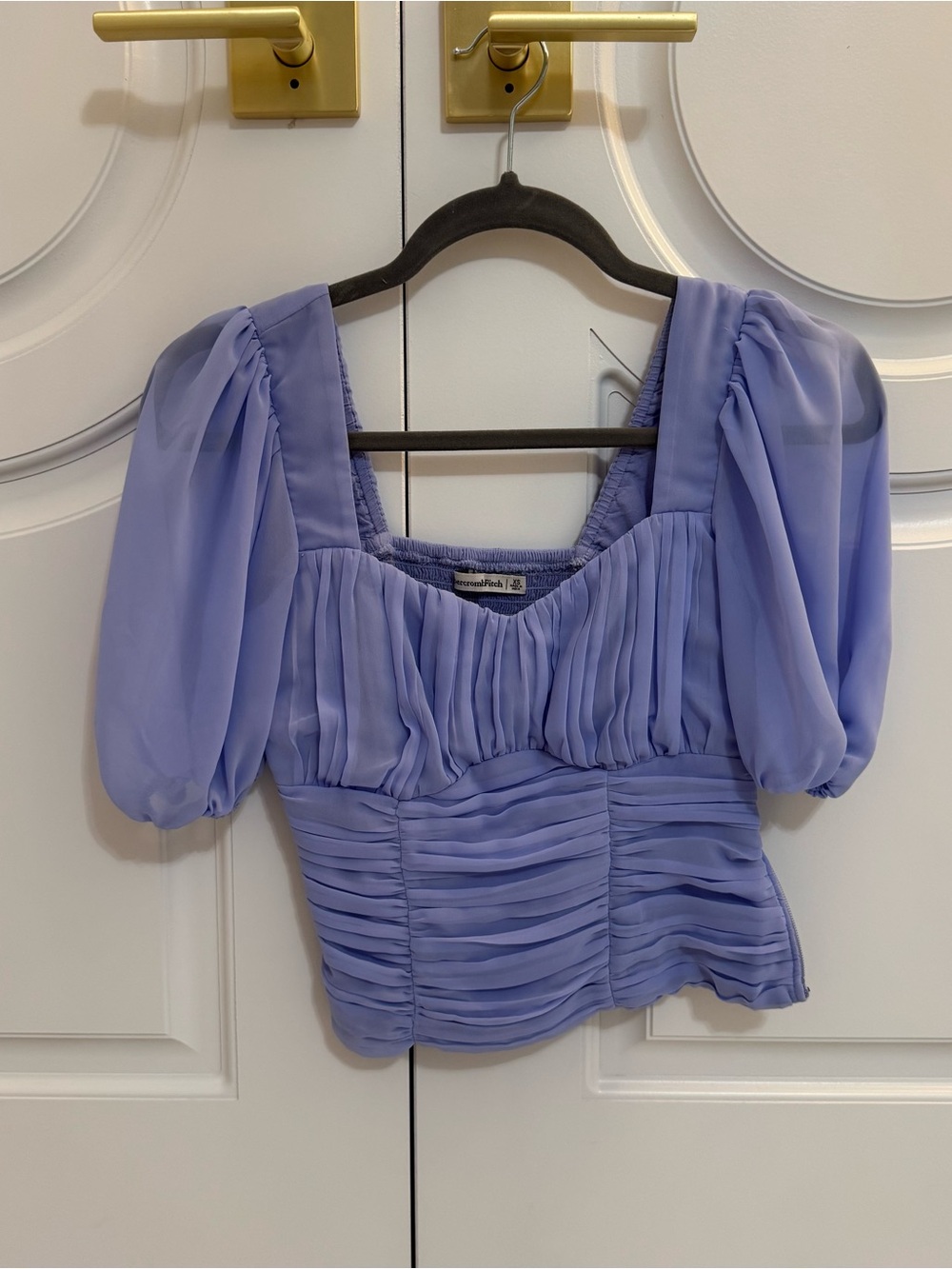 Abercrombie & Fitch Puff-Sleeve Square Neck Blouse